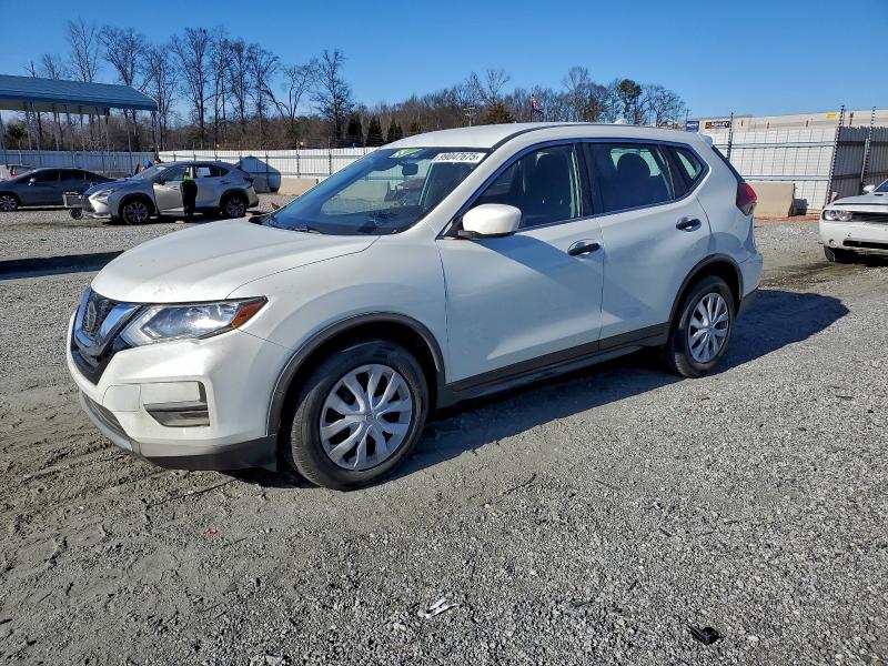 Photo 1 from auction – 2019 NISSAN ROGUE S with VIN 5N1AT2MT4KC765205