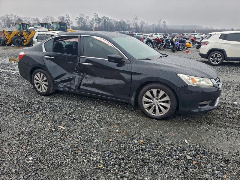 Photo 4 from auction – 2014 HONDA ACCORD SPO with VIN 1HGCR2F56EA266661