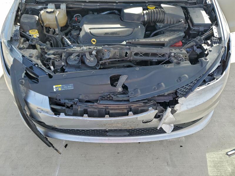 Photo 12 from auction – 2021 CHRYSLER VOYAGER LX with VIN 2C4RC1DG5MR549684