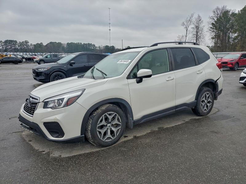 SUBARU FORESTER P 2019 with VIN JF2SKAGCXKH464251 - Photo from auction
