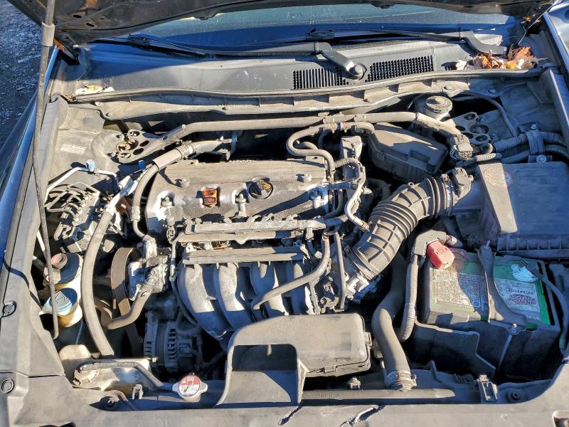 Photo 11 from auction – 2012 HONDA ACCORD EXL with VIN 1HGCP2F81CA070267