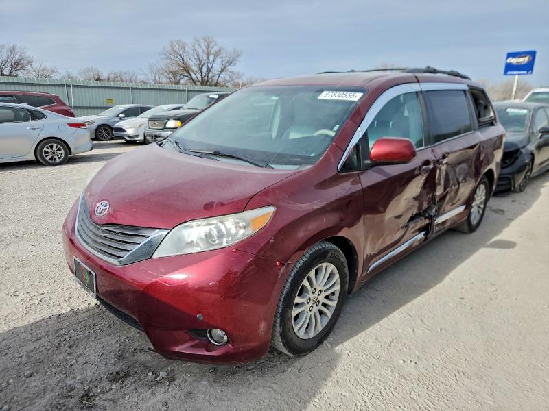 TOYOTA SIENNA XLE 2013 with VIN 5TDYK3DC0DS359872 - Photo from auction