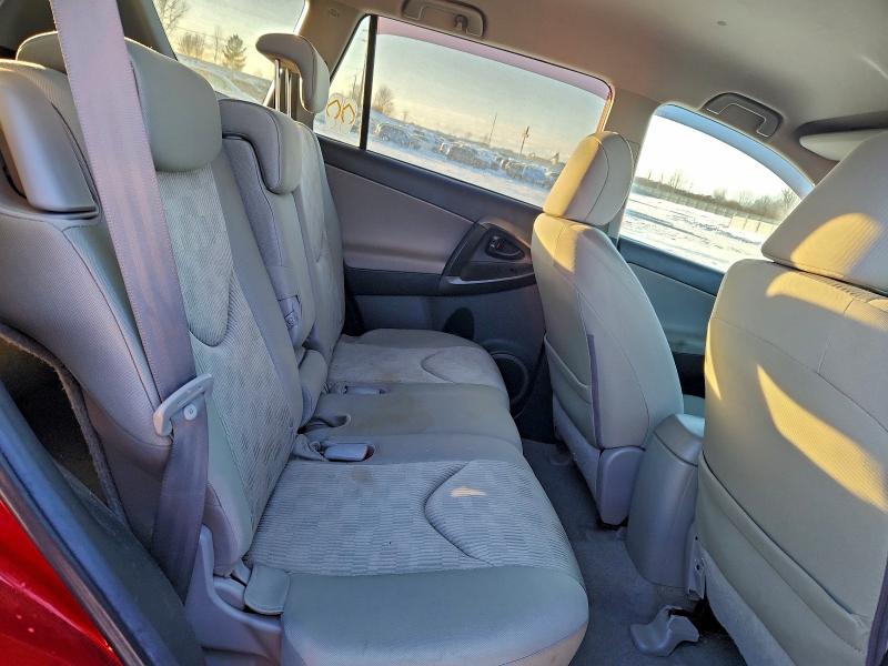 Photo 11 from auction – 2011 TOYOTA RAV4 with VIN 2T3BF4DV4BW141396
