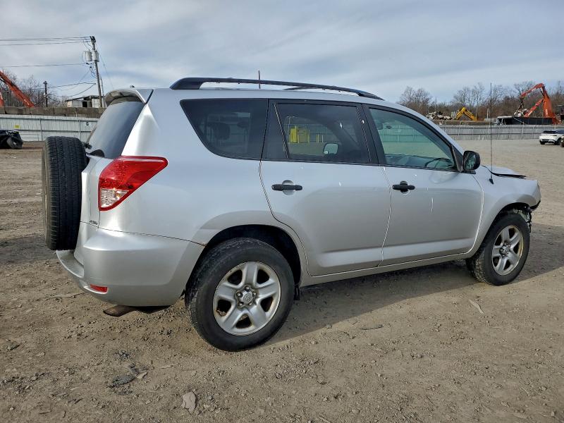 Photo 3 from auction – 2007 TOYOTA RAV4 with VIN JTMBK35V975015392