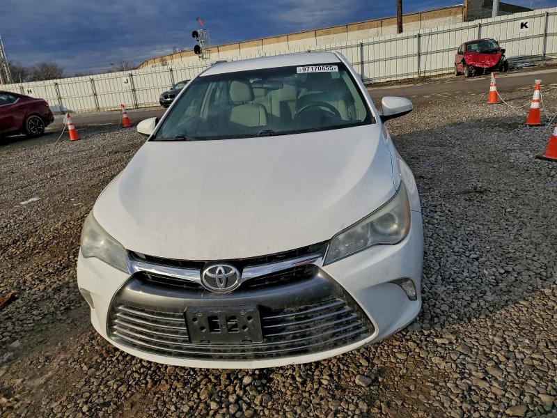 Photo 5 from auction – 2015 TOYOTA CAMRY LE with VIN 4T4BF1FK4FR464286