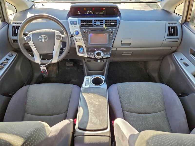 Photo 8 from auction – 2013 TOYOTA PRIUS V with VIN JTDZN3EU5D3283540