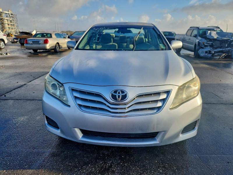 Photo 5 from auction – 2010 TOYOTA CAMRY BASE with VIN 4T4BF3EKXAR048801