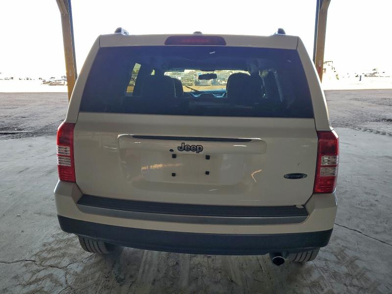 Photo 6 from auction – 2016 JEEP PATRIOT SP with VIN 1C4NJPBA4GD716582