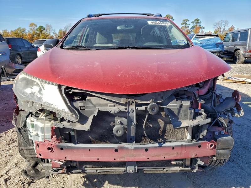 Photo 5 from auction – 2015 TOYOTA RAV4 LE with VIN JTMBFREV7FJ034102