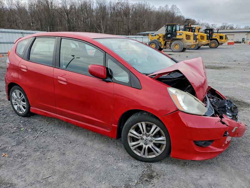 Photo 4 from auction – 2010 HONDA FIT with VIN JHMGE8H41AC027776