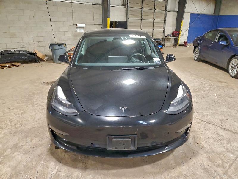 Photo 5 from auction – 2022 TESLA MODEL 3 with VIN 5YJ3E1EA0NF370895