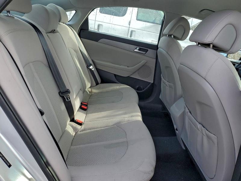 Photo 10 from auction – 2016 HYUNDAI SONATA SE with VIN 5NPE24AF6GH357836