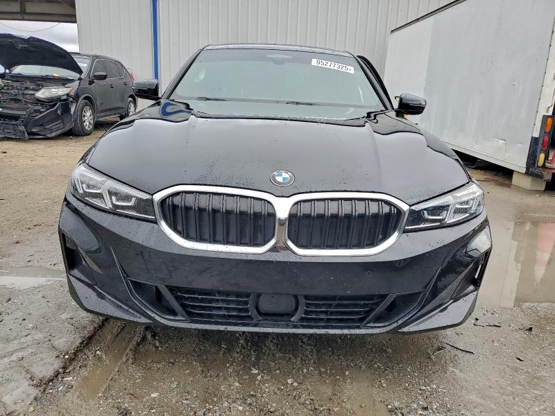 Photo 5 from auction – 2023 BMW 330XI with VIN 3MW89FF02P8D43425