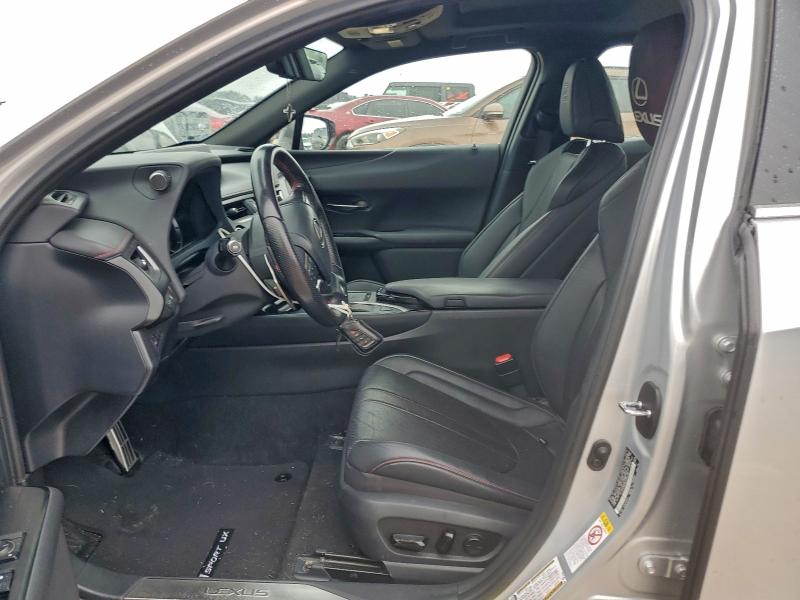 Photo 7 from auction – 2019 LEXUS UX 200 with VIN JTHY3JBH8K2001566
