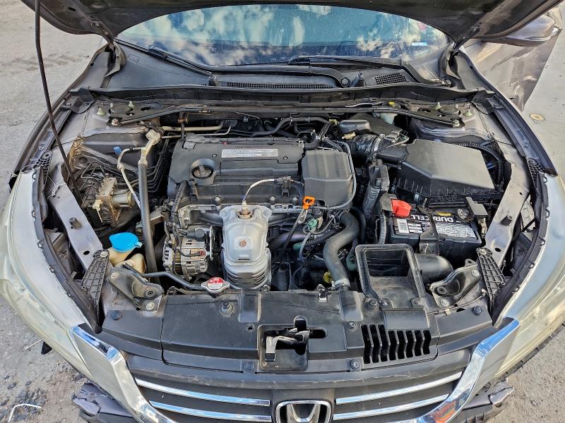 Photo 11 from auction – 2015 HONDA ACCORD EXL with VIN 1HGCR2F84FA276178