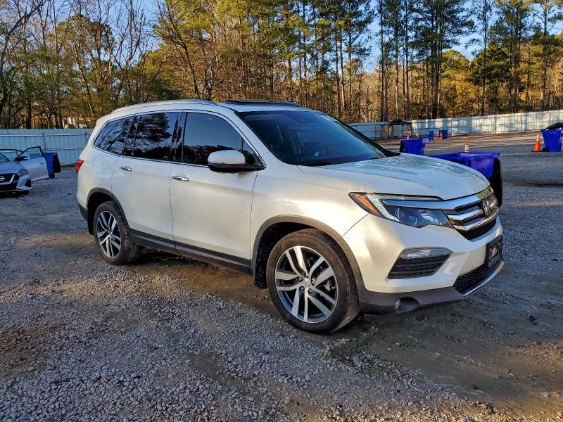 Photo 4 from auction – 2018 HONDA PILOT ELIT with VIN 5FNYF6H00JB001046
