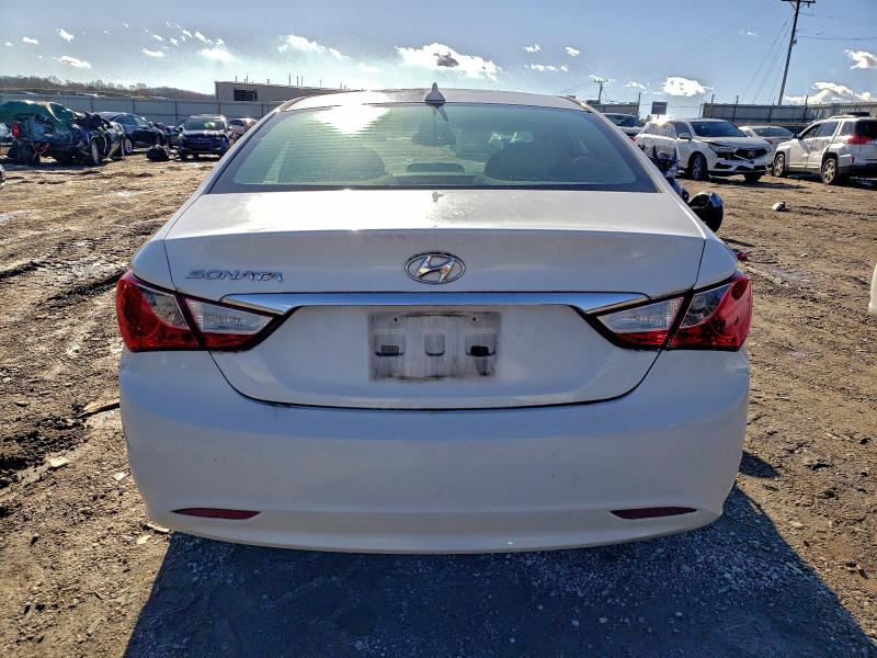 Photo 6 from auction – 2012 HYUNDAI SONATA GLS with VIN 5NPEB4ACXCH422588