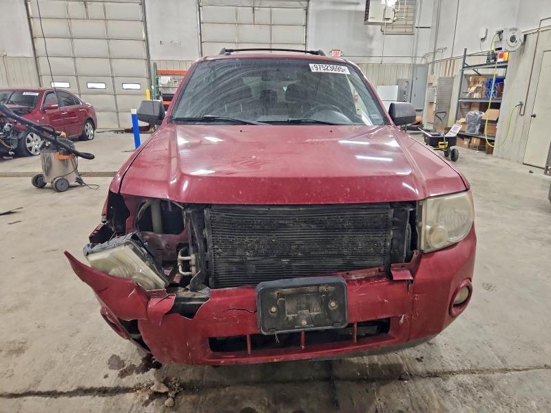 Photo 5 from auction – 2011 FORD ESCAPE XLT with VIN 1FMCU0DG9BKC49411