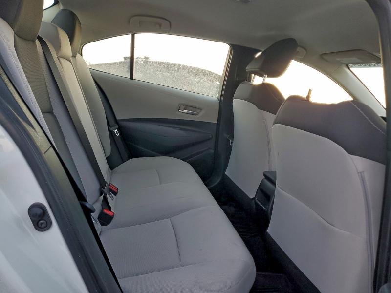 Photo 10 from auction – 2021 TOYOTA COROLLA LE with VIN JTDEAMDE9MJ006038