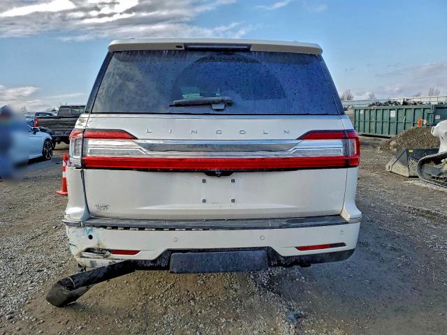 Photo 6 from auction – 2018 LINCOLN NAVIGATOR with VIN 5LMJJ2LT2JEL10974
