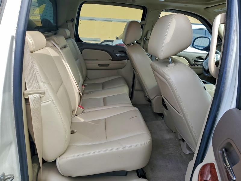 Photo 10 from auction – 2013 CHEVROLET AVALANCHE with VIN 3GNTKGE79DG334848