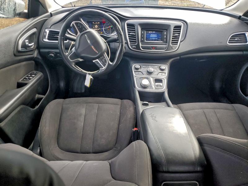 Photo 8 from auction – 2015 CHRYSLER 200 LIMITE with VIN 1C3CCCAB5FN709240