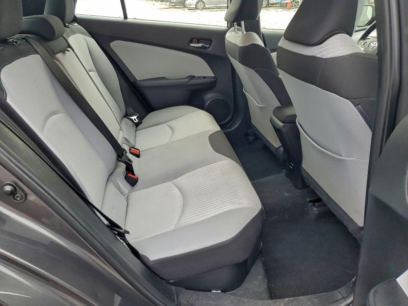 Photo 10 from auction – 2018 TOYOTA PRIUS with VIN JTDKARFU2J3550370