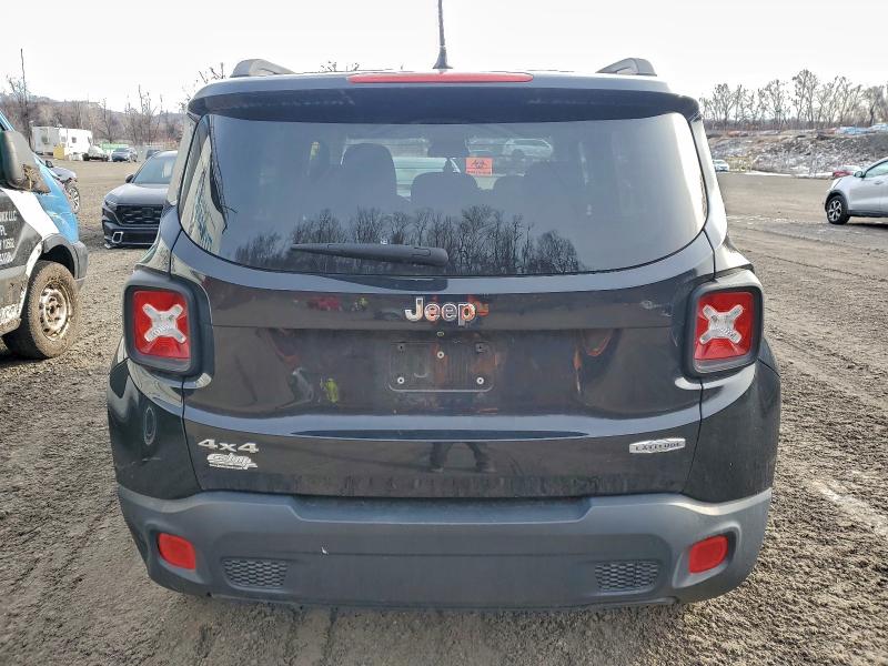 Photo 6 from auction – 2016 JEEP RENEGADE L with VIN ZACCJBBT0GPD20405