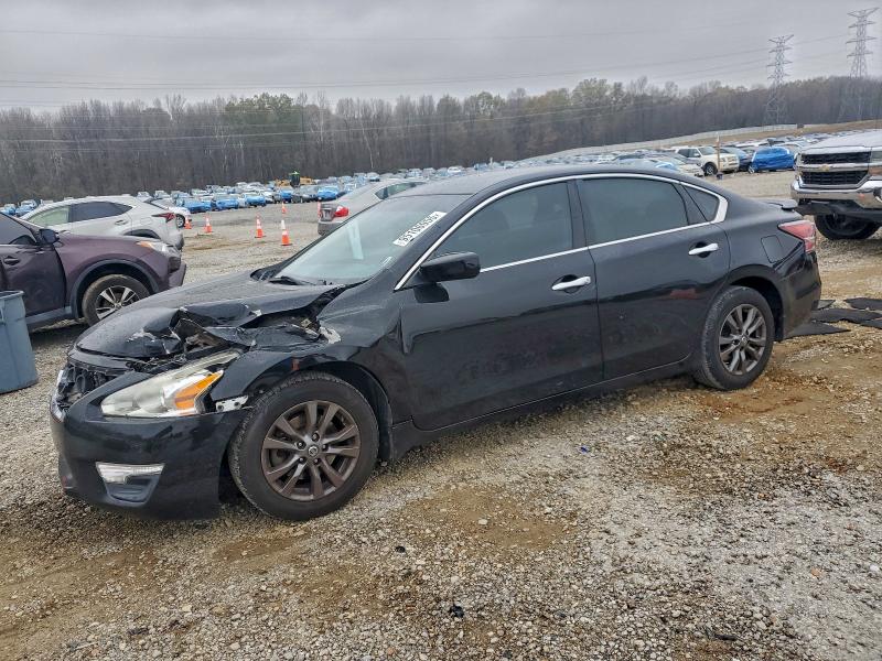 NISSAN ALTIMA 2.5 2015 with VIN 1N4AL3AP8FC586839 - Photo from auction