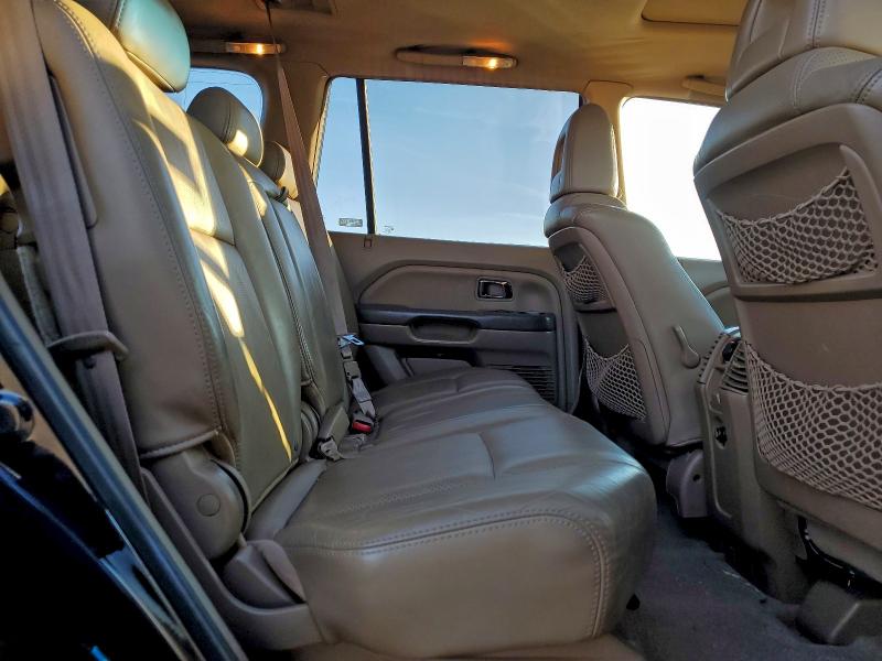 Photo 11 from auction – 2005 HONDA PILOT EXL with VIN 2HKYF18565H540695