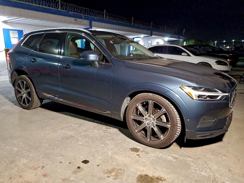Photo 4 from auction – 2019 VOLVO XC60 T6 IN with VIN LYVA22RL9KB223330