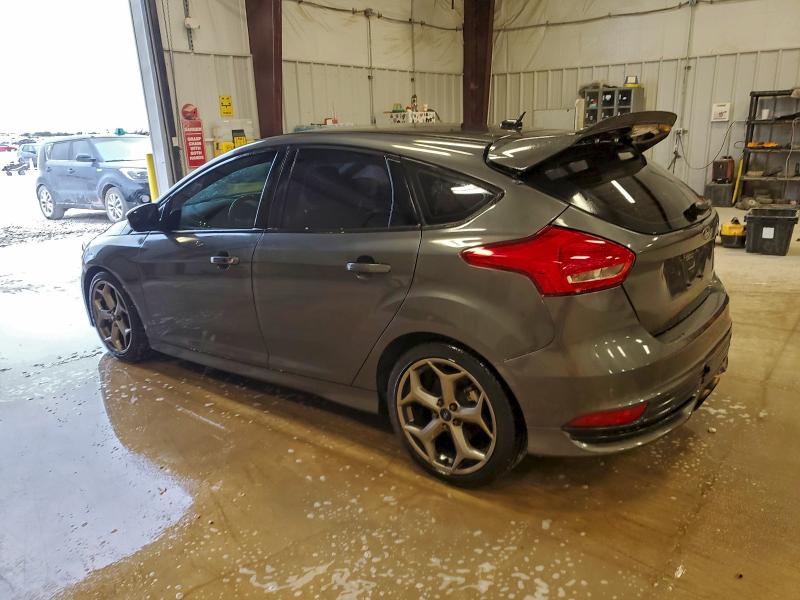 Photo 2 from auction – 2018 FORD FOCUS ST with VIN 1FADP3L94JL289706