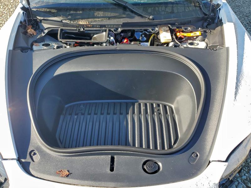 Photo 11 from auction – 2026 TESLA MODEL 3 with VIN 5YJ3E1EA1TF122359