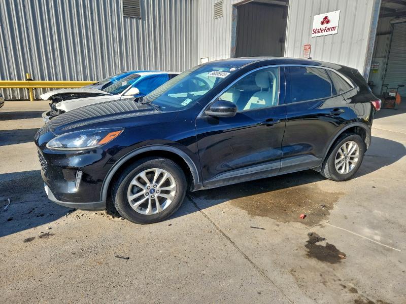 FORD ESCAPE SE 2020 with VIN 1FMCU0G69LUA23314 - Photo from auction
