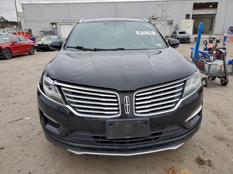 Photo 5 from auction – 2017 LINCOLN MKC PREMIE with VIN 5LMCJ1C91HUL23528