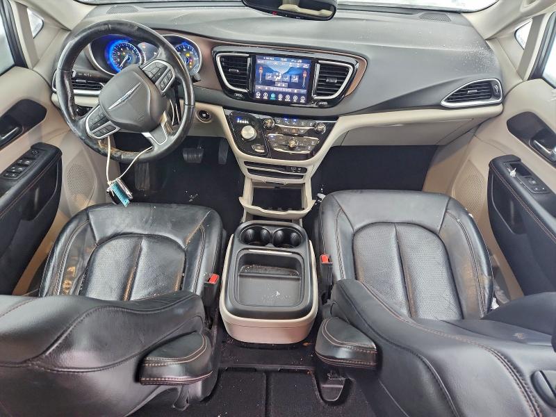 Photo 8 from auction – 2019 CHRYSLER PACIFICA T with VIN 2C4RC1BGXKR652132