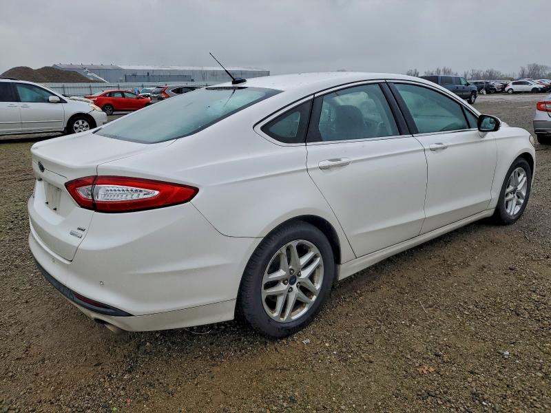 Photo 3 from auction – 2015 FORD FUSION SE with VIN 3FA6P0HD8FR245866