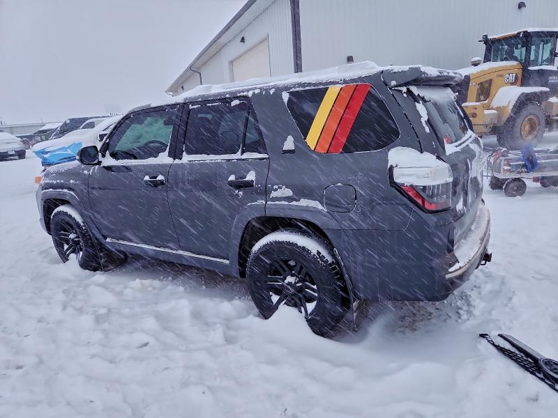 Photo 2 from auction – 2011 TOYOTA 4RUNNER SR with VIN JTEZU5JR6B5021684