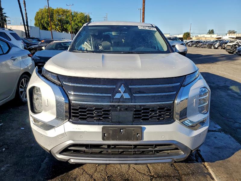 Photo 5 from auction – 2025 MITSUBISHI OUTLANDER with VIN JA4J4VA85SZ012292