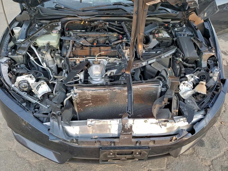 Photo 11 from auction – 2017 HONDA CIVIC LX with VIN 19XFC2F56HE067205
