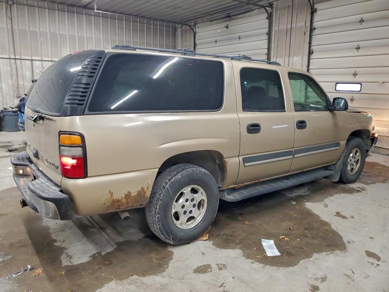 Photo 3 from auction – 2005 CHEVROLET SUBURBAN with VIN 1GNFK16Z25J221270