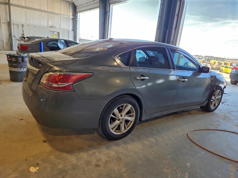 Photo 3 from auction – 2015 NISSAN ALTIMA 2.5 with VIN 1N4AL3AP0FC167738