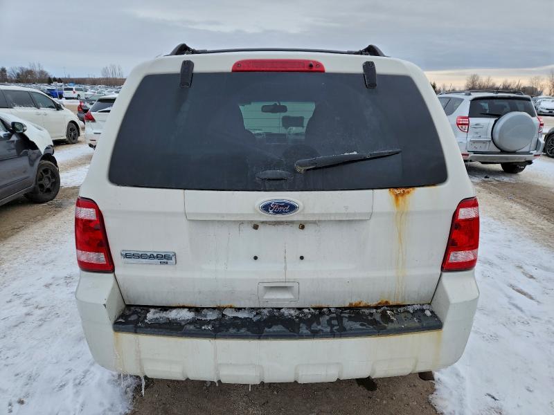 Photo 6 from auction – 2011 FORD ESCAPE XLT with VIN 1FMCU0D73BKB61776