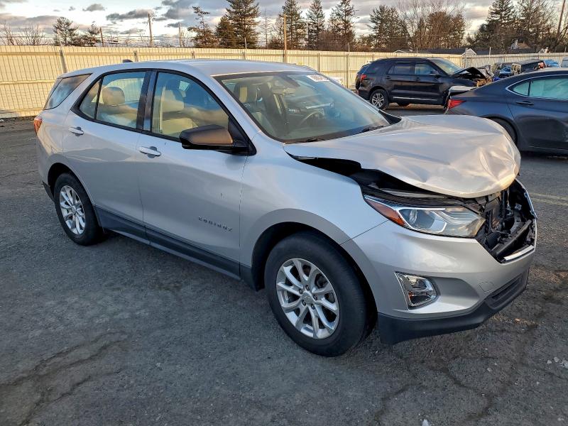 Photo 4 from auction – 2018 CHEVROLET EQUINOX LS with VIN 2GNAXREV1J6345725