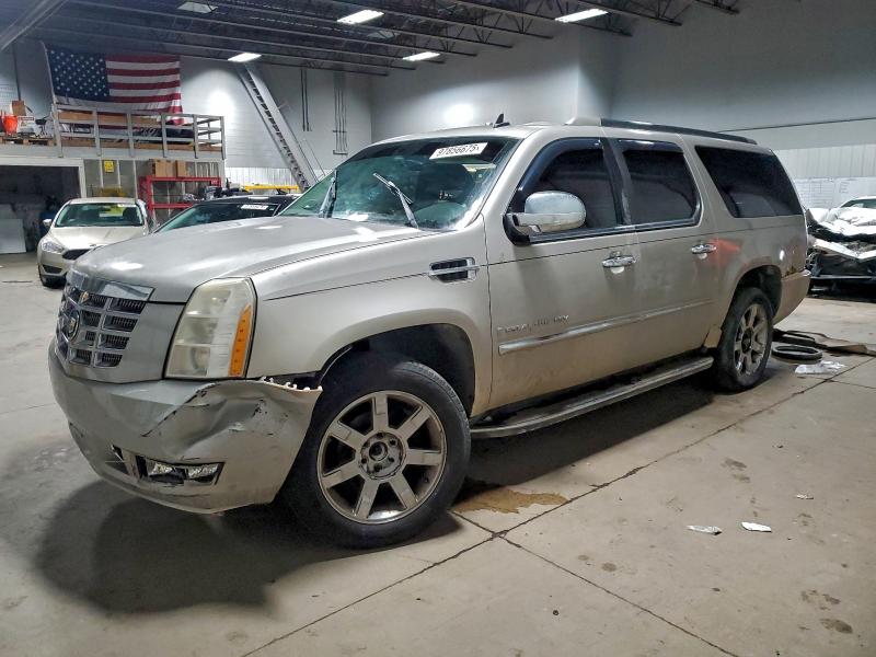 CADILLAC ESCALADE E 2007 مع رقم تعريف المركبة 1GYFK66877R293710 - صورة من المزاد