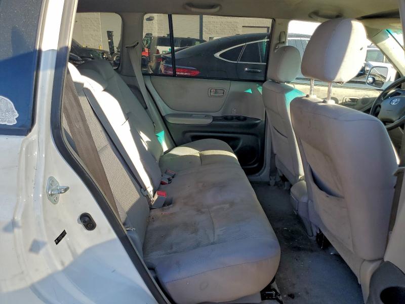 Photo 11 from auction – 2006 TOYOTA HIGHLANDER with VIN JTEGD21A960145399