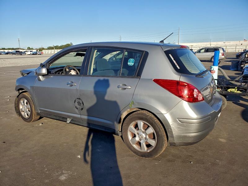 Photo 2 from auction – 2010 NISSAN VERSA S with VIN 3N1BC1CP7AL368682