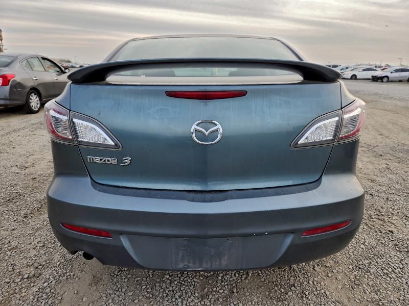 Photo 6 from auction – 2013 MAZDA 3 I with VIN JM1BL1TG2D1722651
