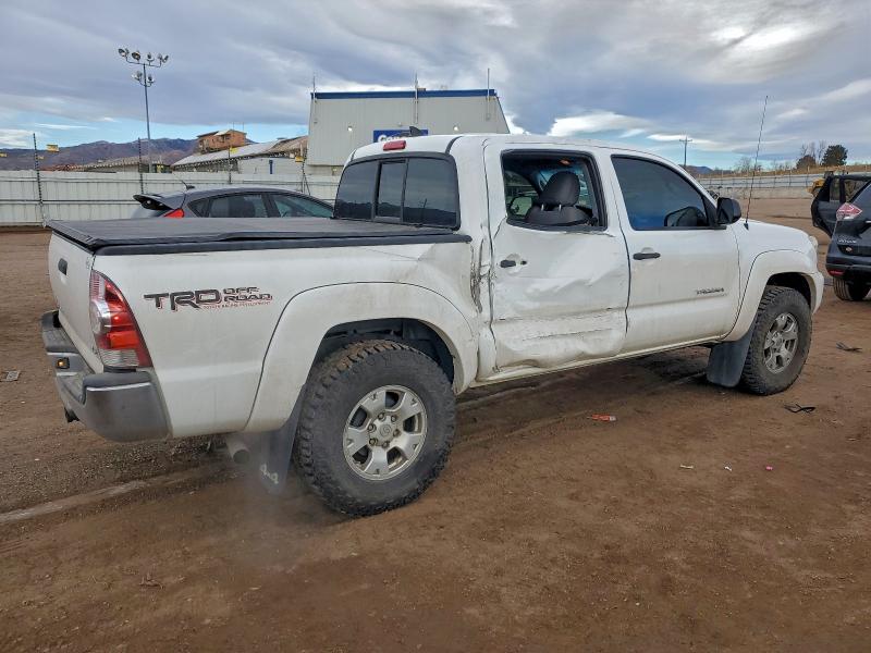 Photo 3 from auction – 2012 TOYOTA TACOMA DOU with VIN 5TFLU4ENXCX045150