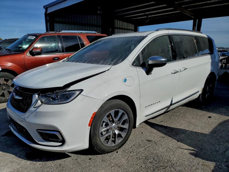CHRYSLER PACIFICA H 2023 with VIN 2C4RC1N77PR500277 - Photo from auction